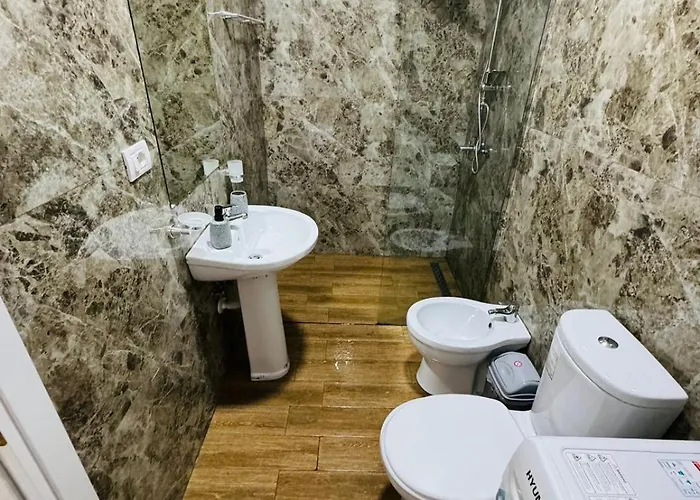 아파트 Apartamente Tirana